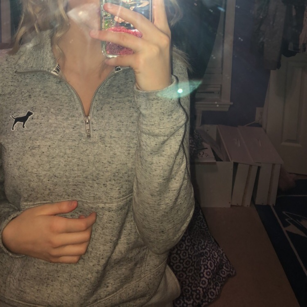 Victoria Secret/ PINK sweatshirt, quarter zip.